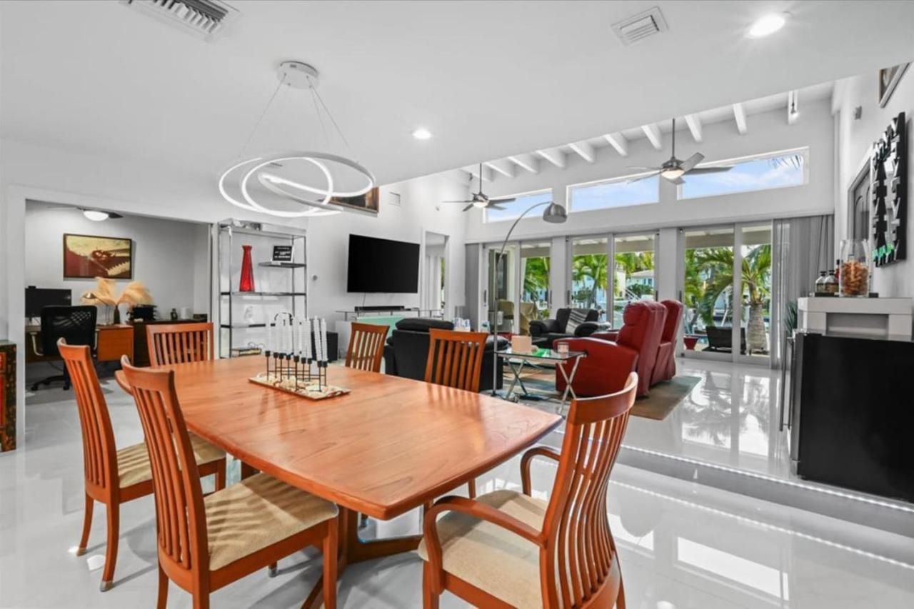 Holiday home Casa Del Sol - Heated Saltwater Pool - Waterfront - Paddle Boards Fort Lauderdale