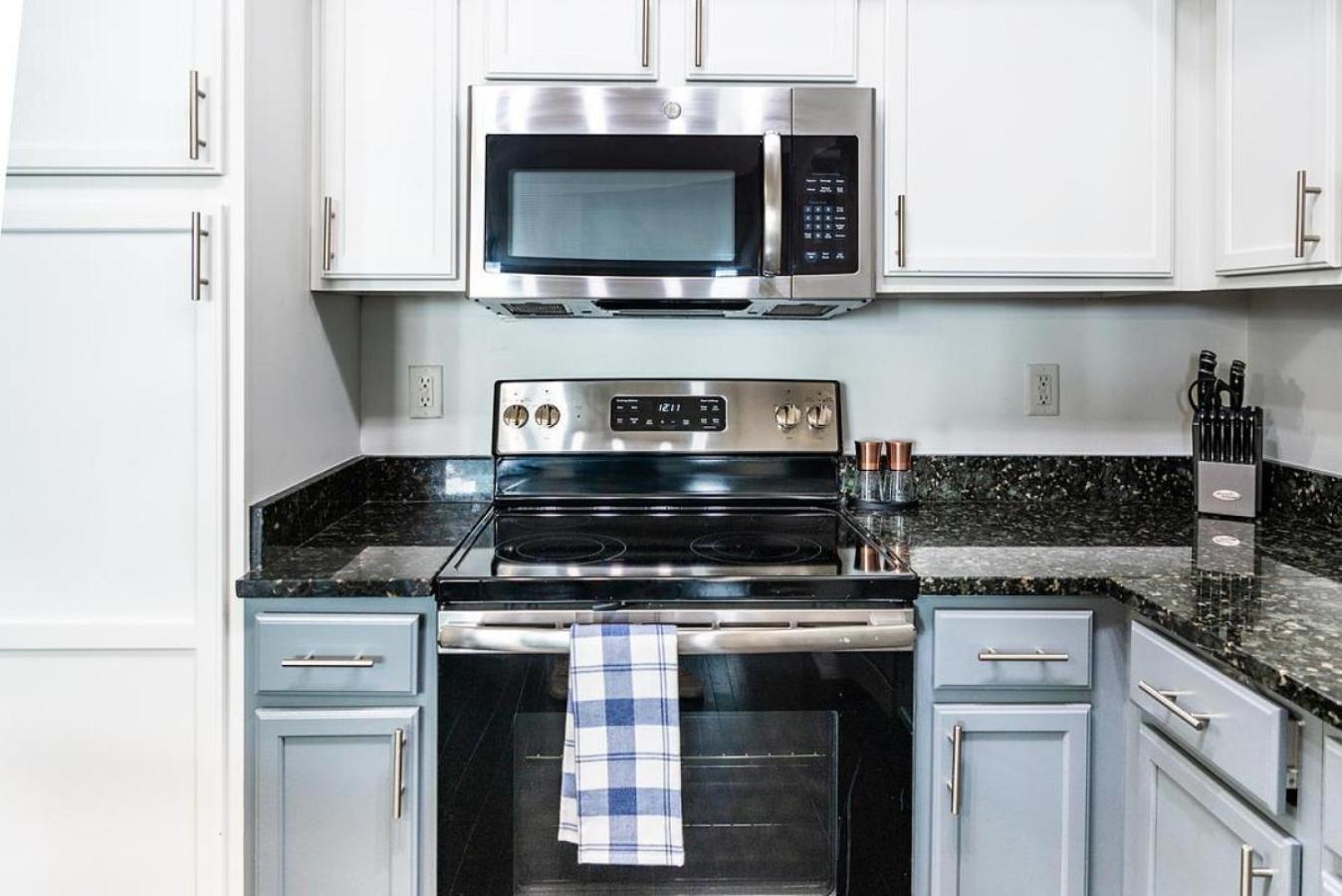 Landing Modern With Amazing Amenities Fort Lauderdale