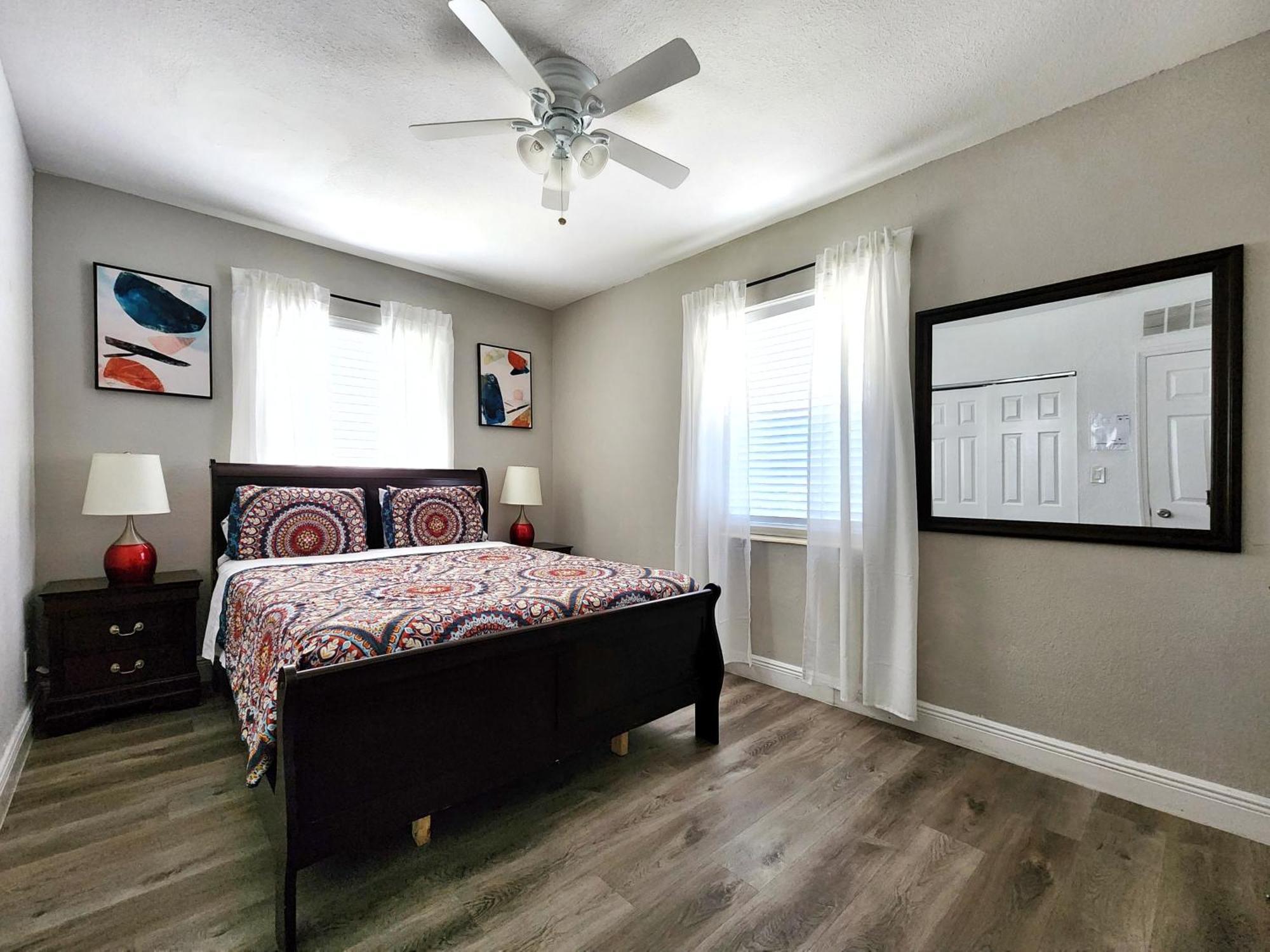 Center Proximity With Heated Pool Holiday home Fort Lauderdale