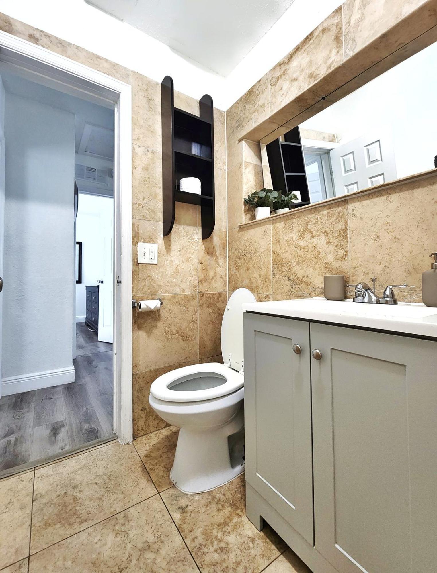Center Proximity With Heated Pool * Fort Lauderdale