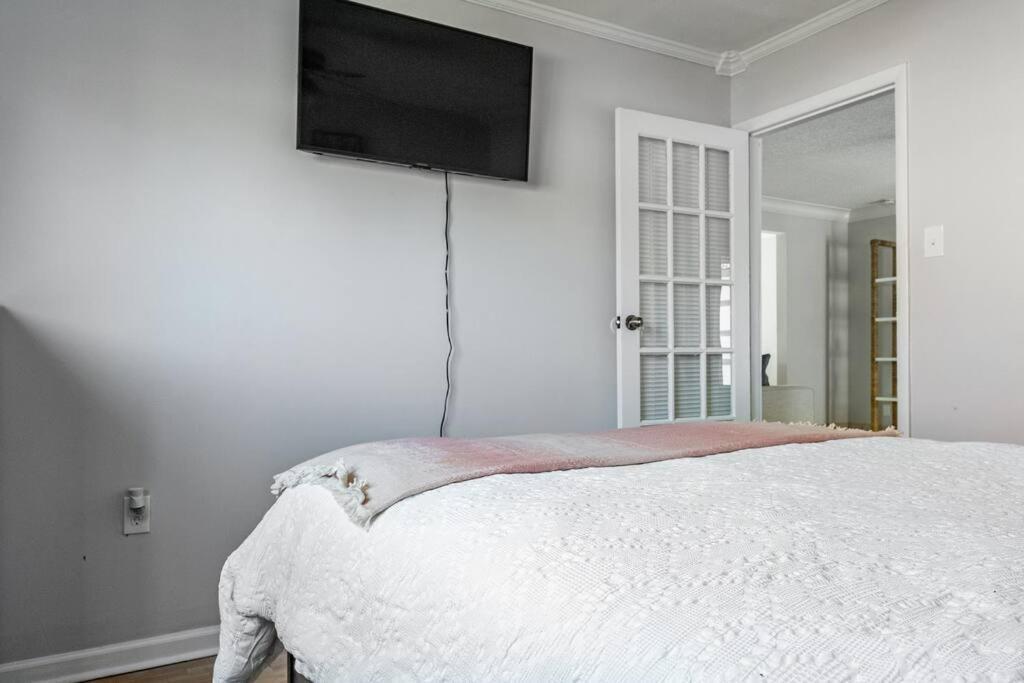 Seven Heaven Lauderdale - 3 Dorms & Heated Pool Holiday home *