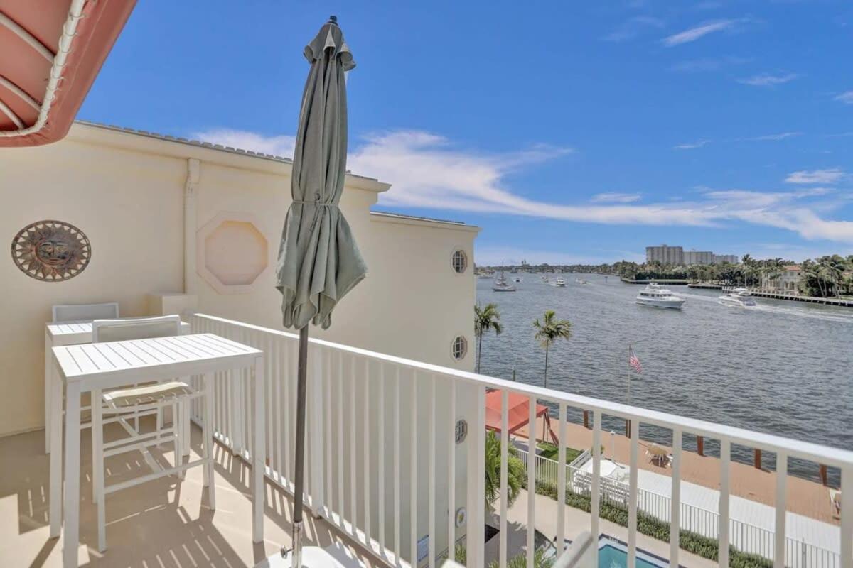 Lauderdale Yacht & Club 412