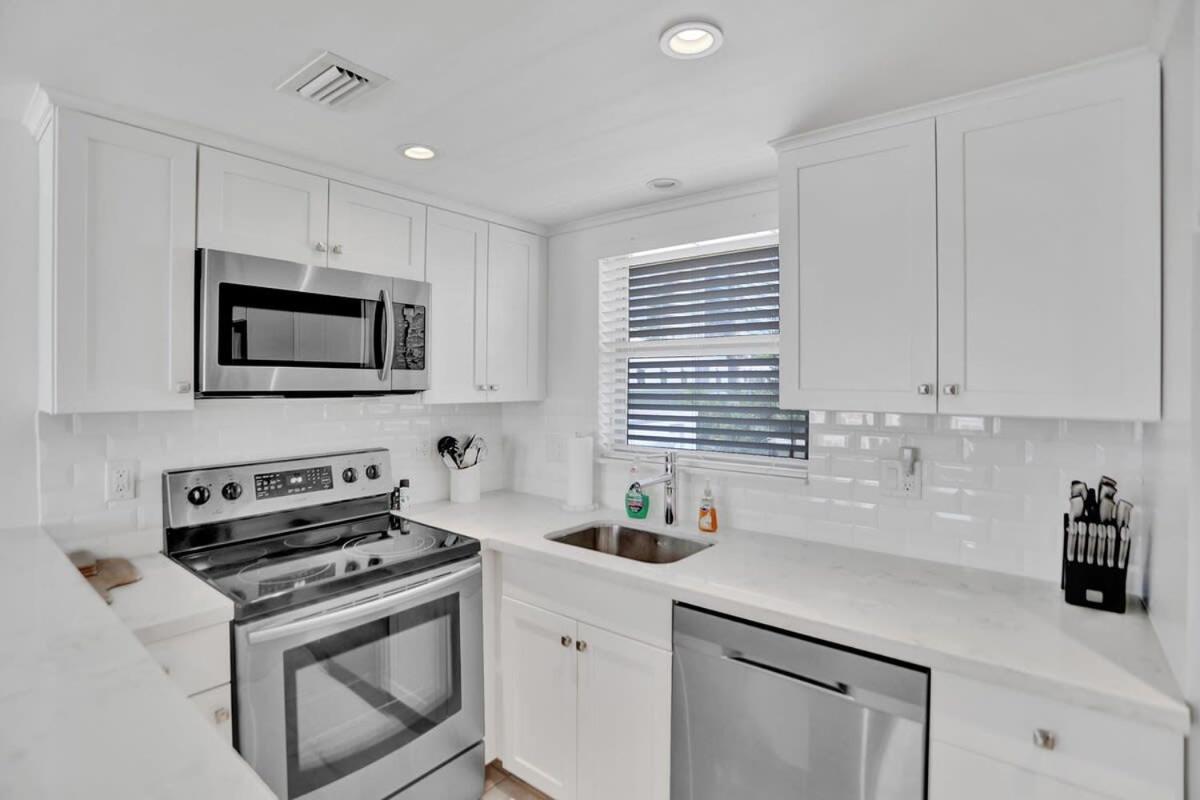 Lauderdale Yacht & Club 412 Apartment Fort Lauderdale