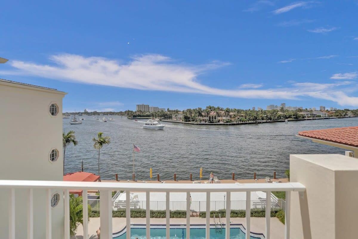Lauderdale Yacht & Club 412