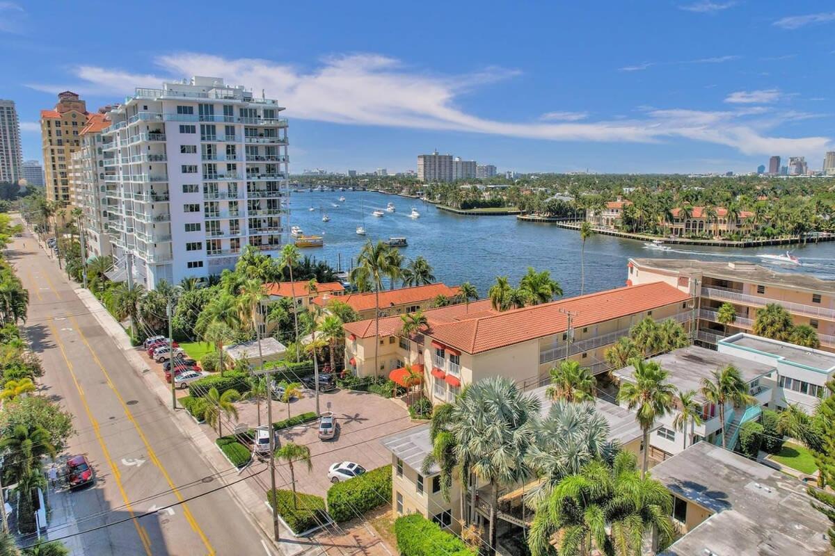 Lauderdale Yacht & Club 412 *