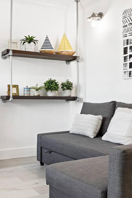 Olas Blvd Exclusive With Waterview Apartment