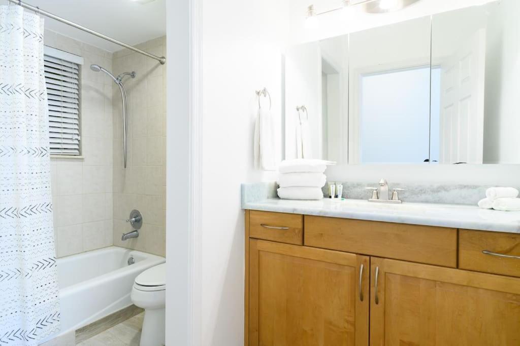 Olas Blvd Waterfront Apartment *