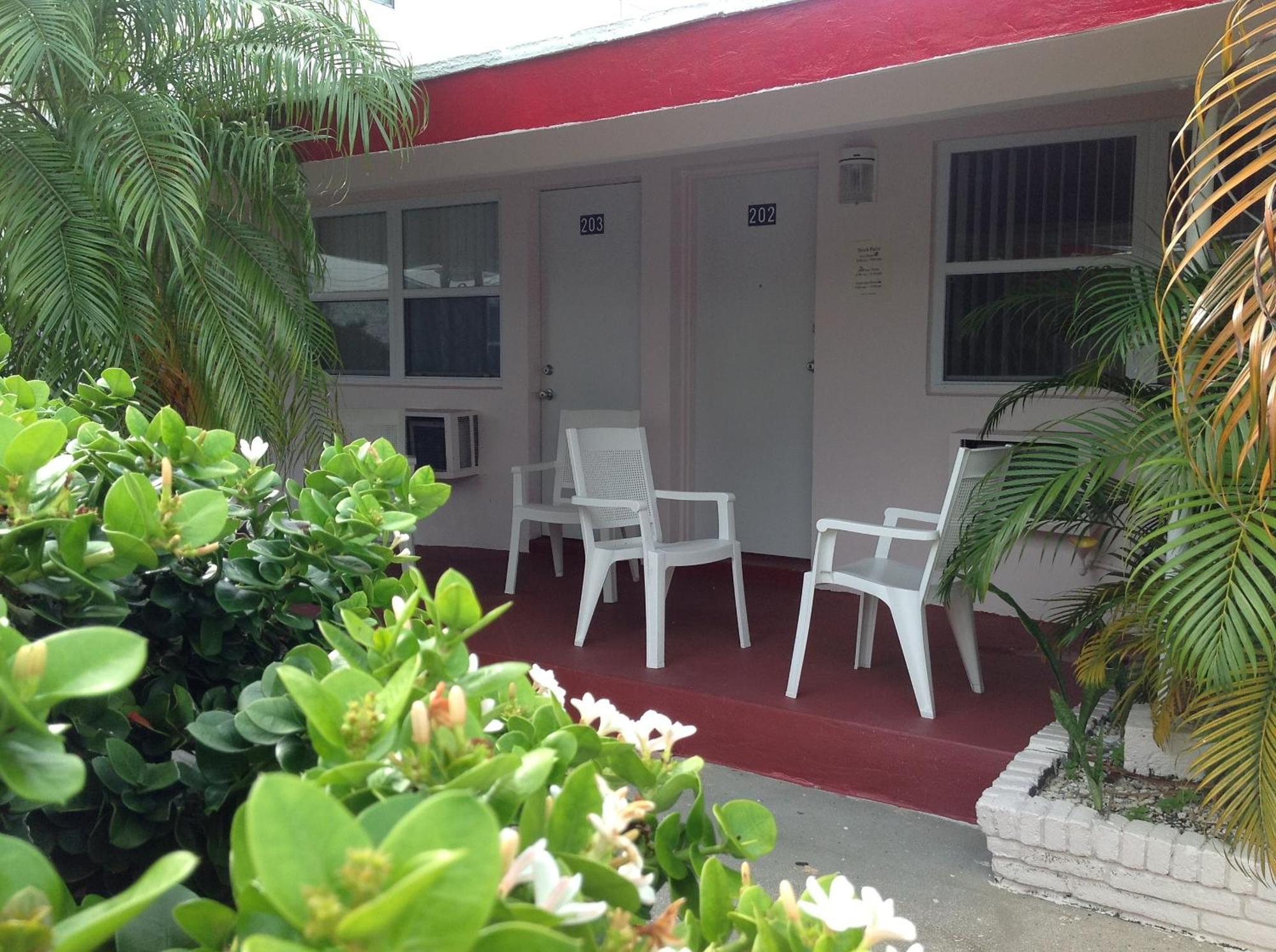 Birch Patio Fort Lauderdale