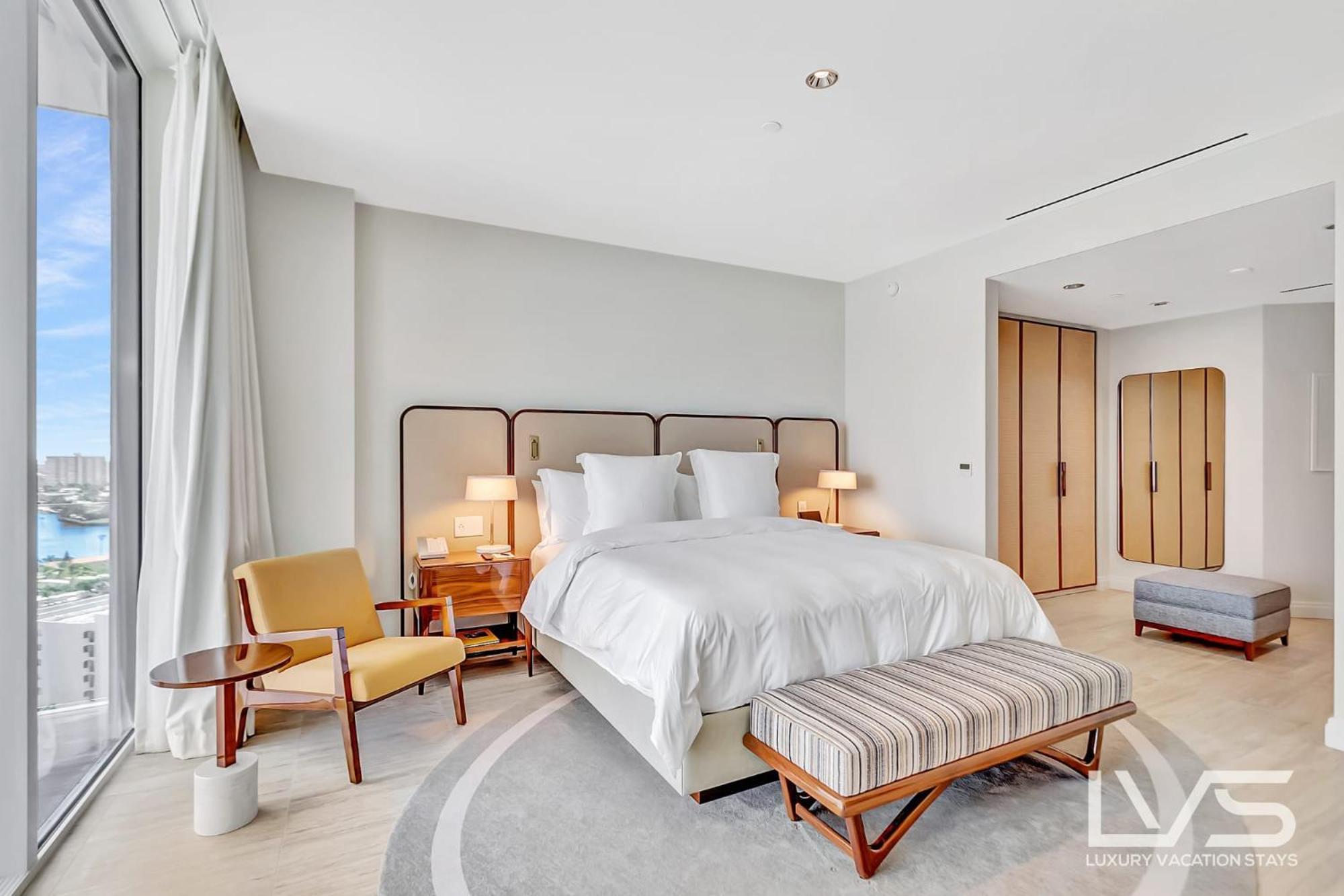 Apartment Four Seasons Ftl 2 Bed 2bath Luxury Direct Ocean Views *