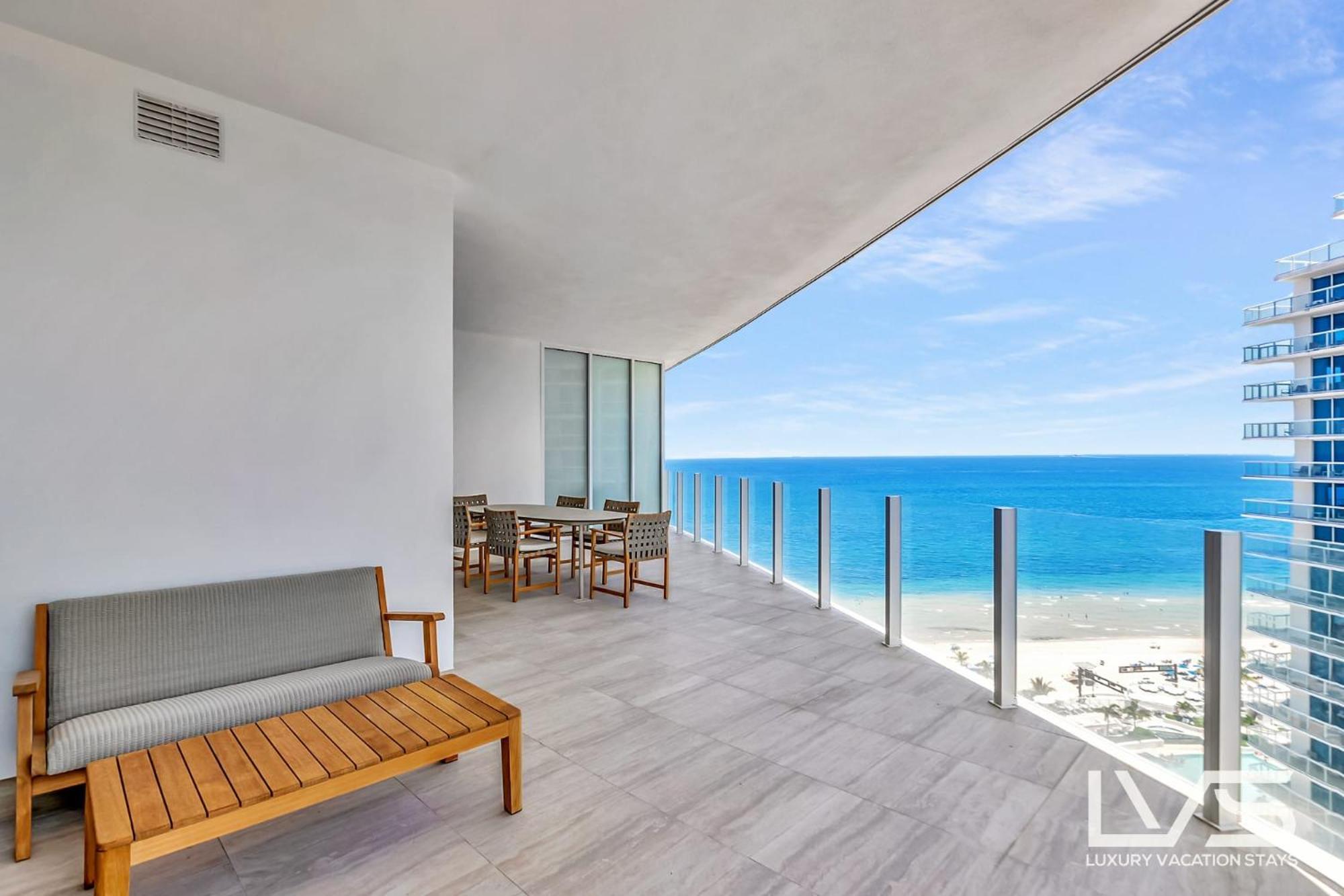 Apartment Four Seasons Ftl 2 Bed 2bath Luxury Direct Ocean Views