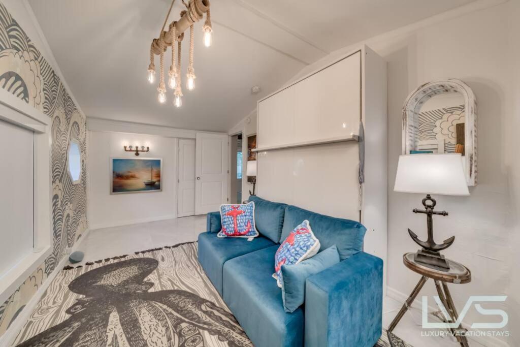 Holiday home Floridita 5bed 4bath Ftl Paradise With Tiki Hut Heated Pool Fort Lauderdale