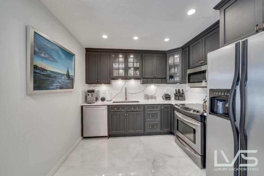 Floridita 5bed 4bath Ftl Paradise With Tiki Hut Heated Pool Fort Lauderdale