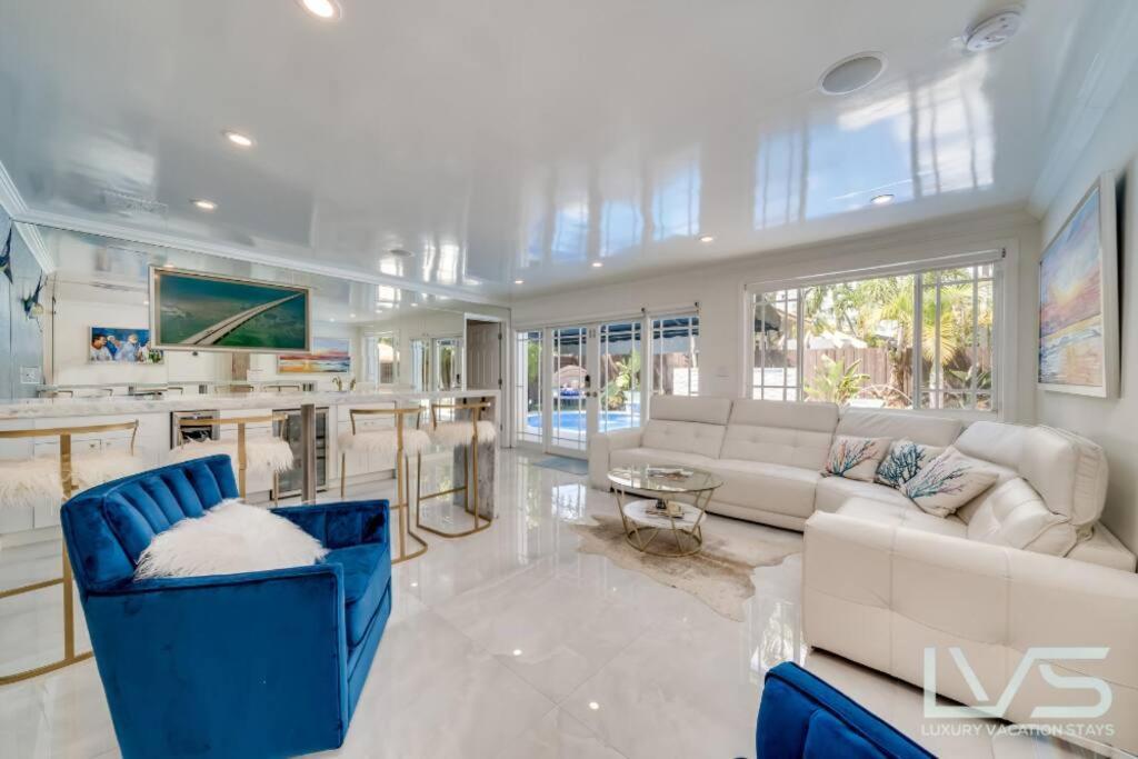 Floridita 5bed 4bath Ftl Paradise With Tiki Hut Heated Pool