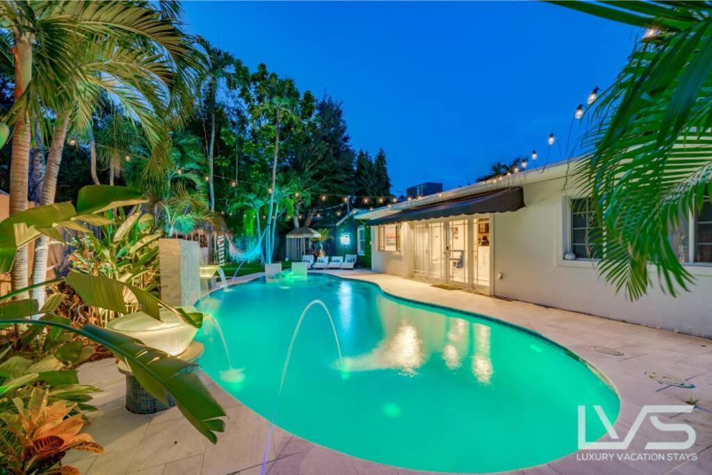 Holiday home Floridita 5bed 4bath Ftl Paradise With Tiki Hut Heated Pool