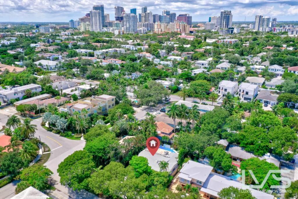 Holiday home Floridita 5bed 4bath Ftl Paradise With Tiki Hut Heated Pool Fort Lauderdale
