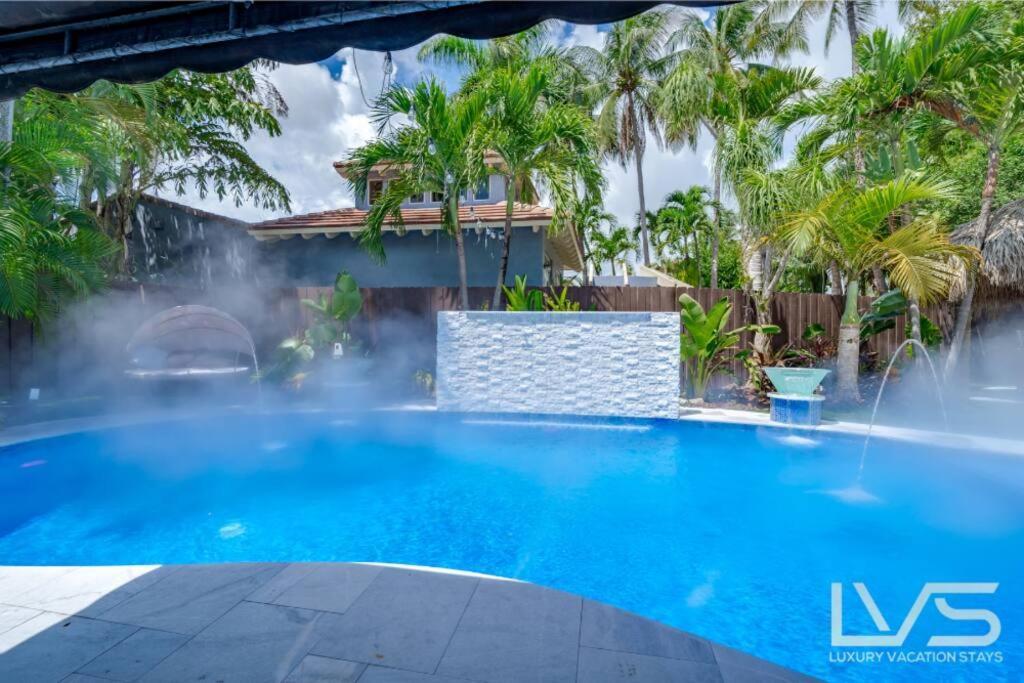 Holiday home Floridita 5bed 4bath Ftl Paradise With Tiki Hut Heated Pool