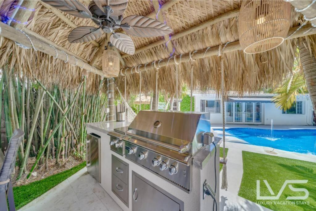 Holiday home Floridita 5bed 4bath Ftl Paradise With Tiki Hut Heated Pool