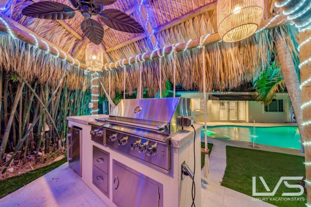 Floridita 5bed 4bath Ftl Paradise With Tiki Hut Heated Pool