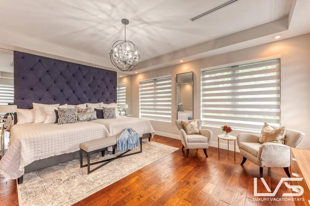 Holiday home Victoria - Walk To Olas - 4 Bed 4 Bath Fort Lauderdale