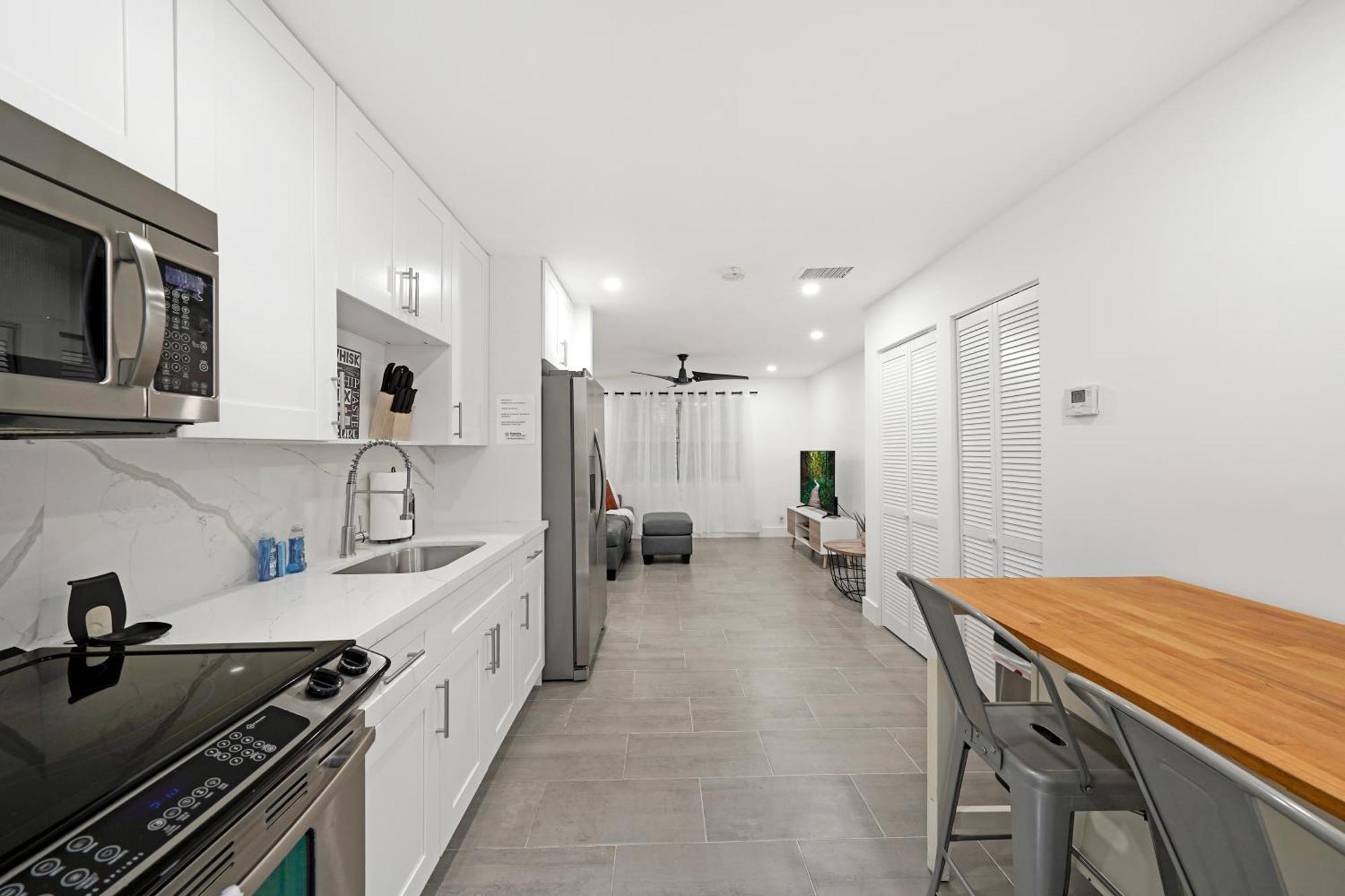 Peaceful Retreat By Pmi Apartment