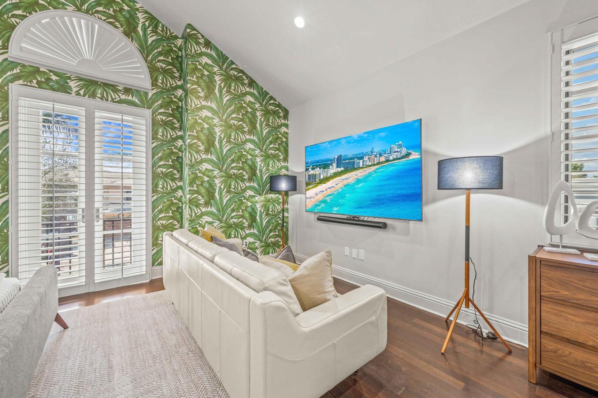 Florida Keys Proximity Heated Pool Serenity At Its Finest Hemingway Key Vlllas * Fort Lauderdale
