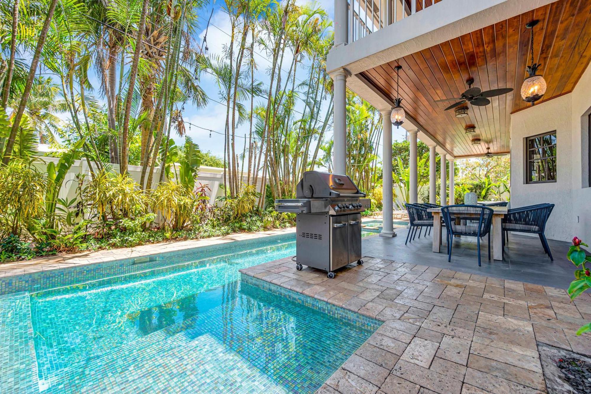 Florida Keys Proximity Heated Pool Serenity At Its Finest Hemingway Key Vlllas * Fort Lauderdale