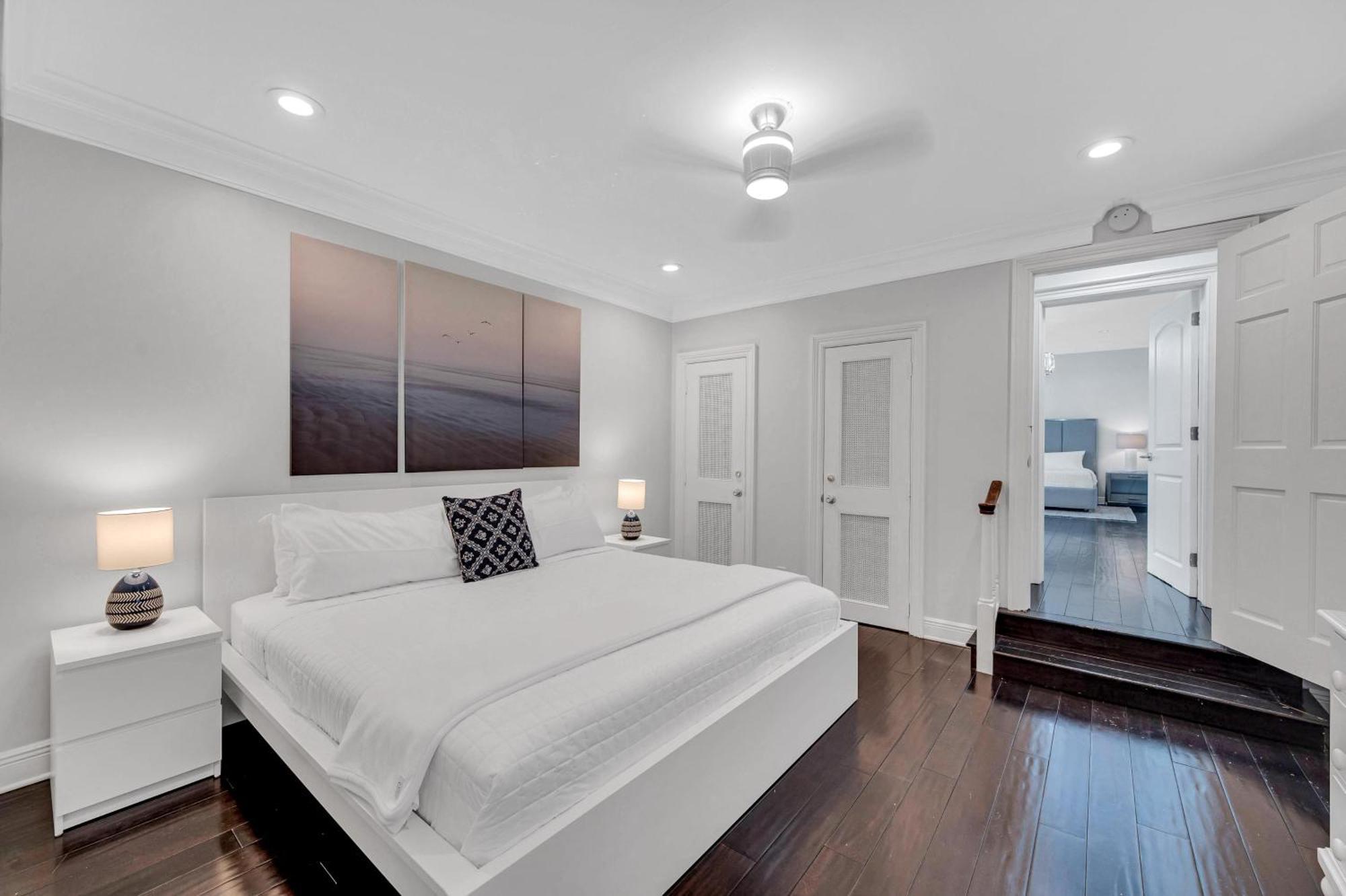 Holiday home Private Neighborhood Heated Pool Lush Surroundings Harbor Key Resldences Fort Lauderdale