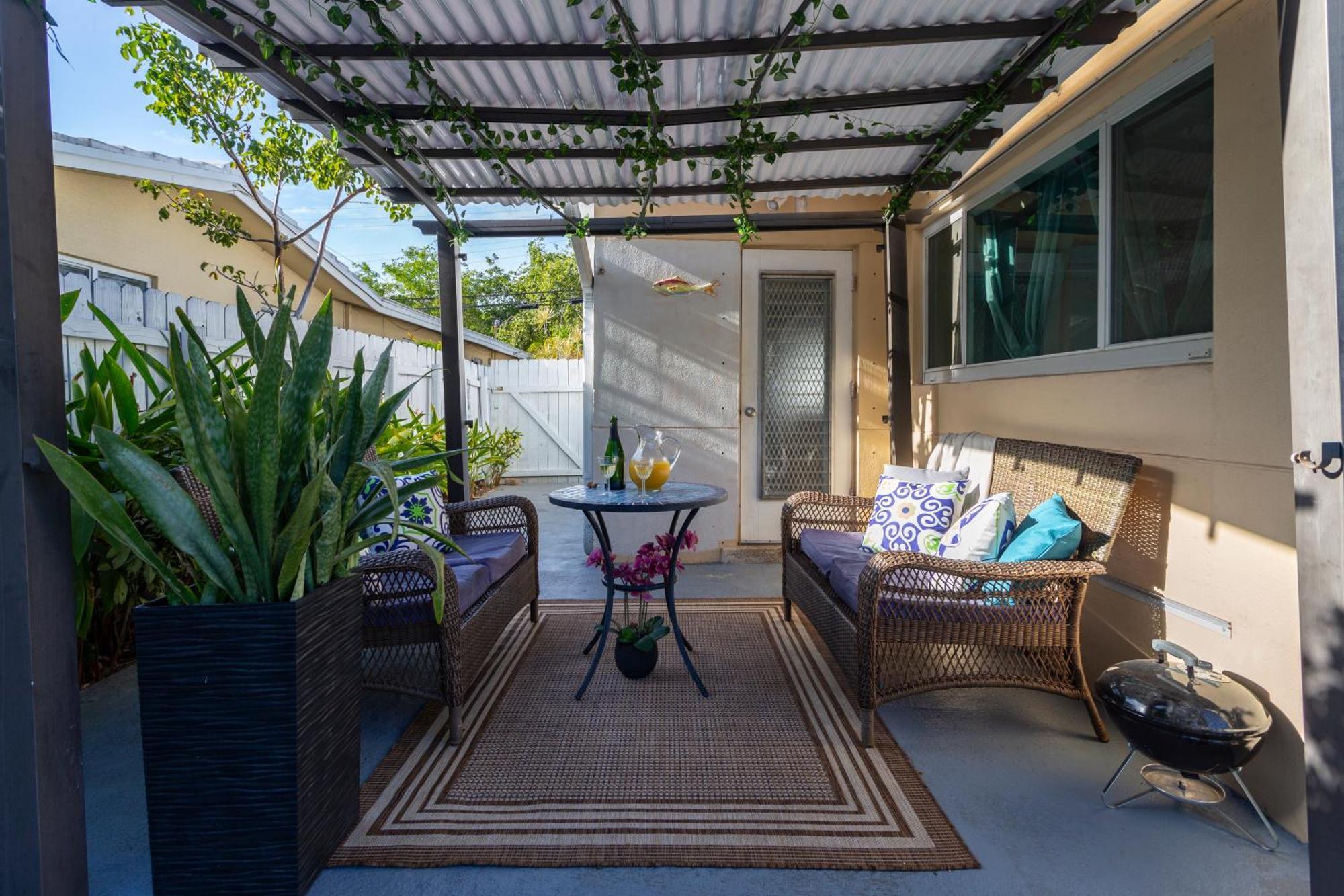 Riverwalk I Private Dock & Hot Tub Villa