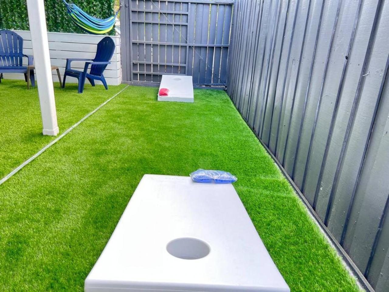 Fun Pool With Ping Pong Near Beaches And Airport