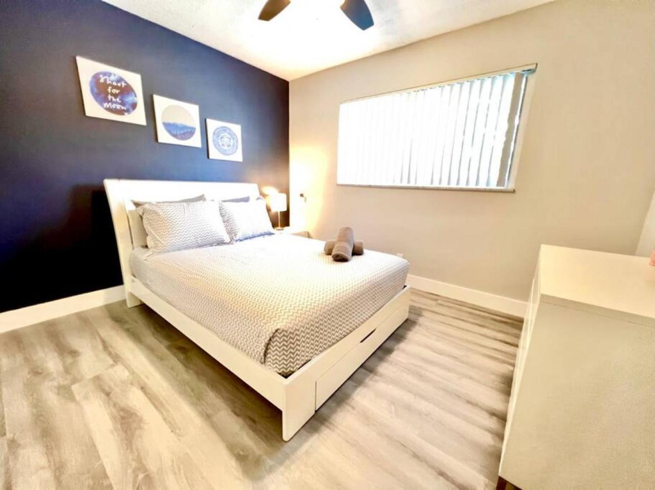 Fun Pool With Ping Pong Near Beaches And Airport Holiday home *