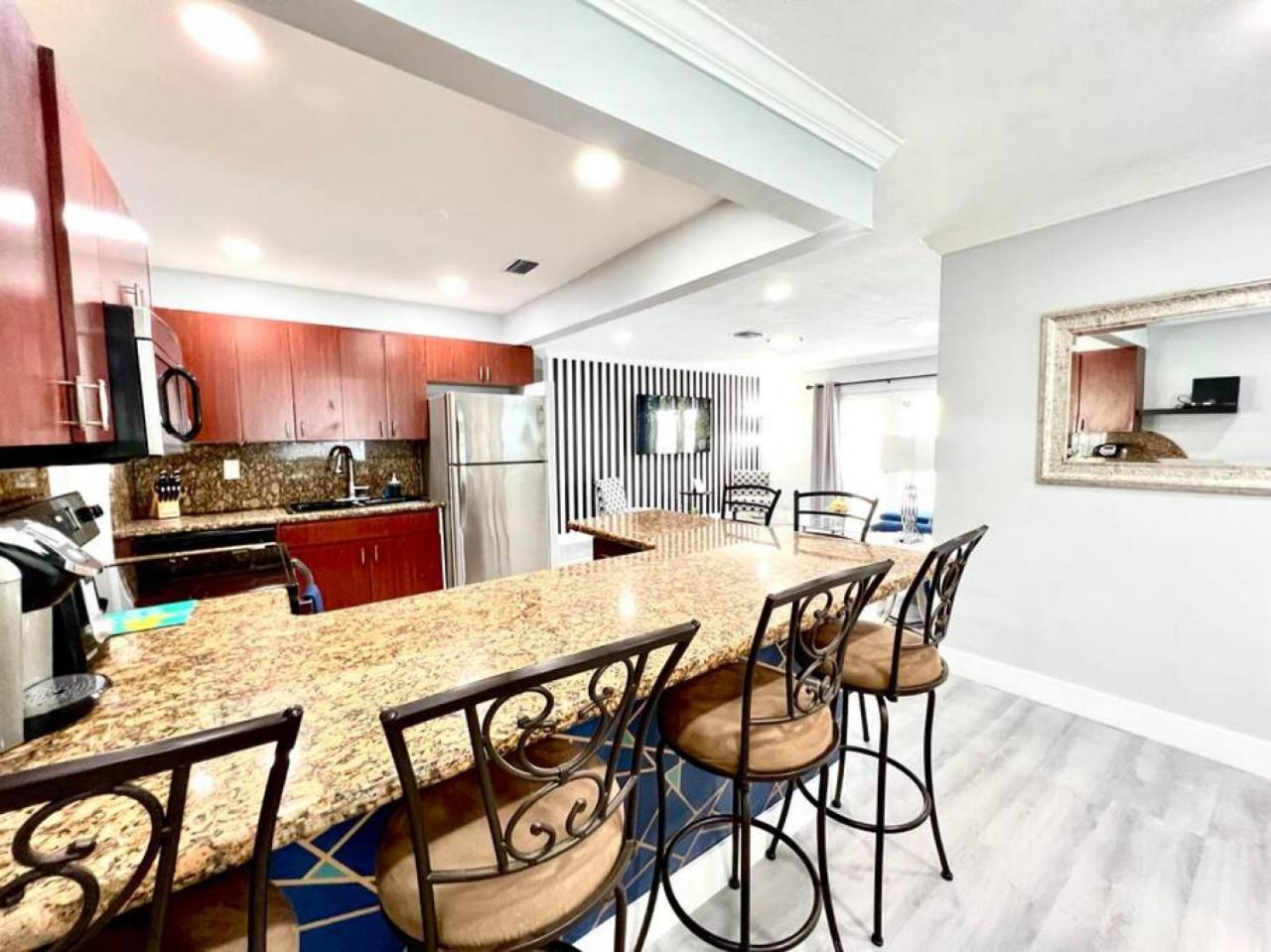 Holiday home Fun Pool With Ping Pong Near Beaches And Airport Fort Lauderdale