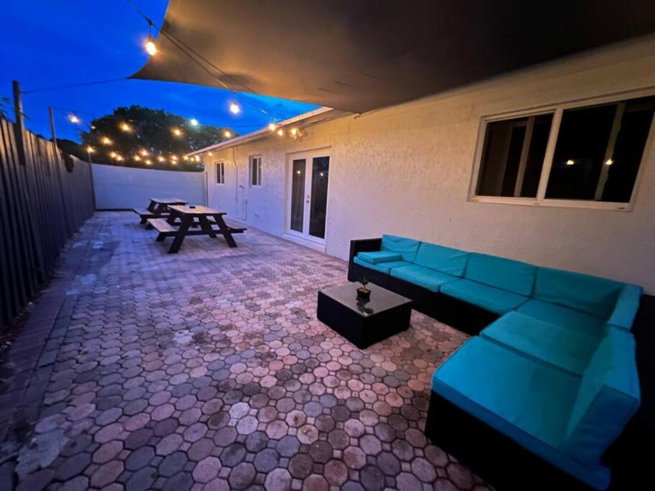 Fun Pool With Ping Pong Near Beaches And Airport