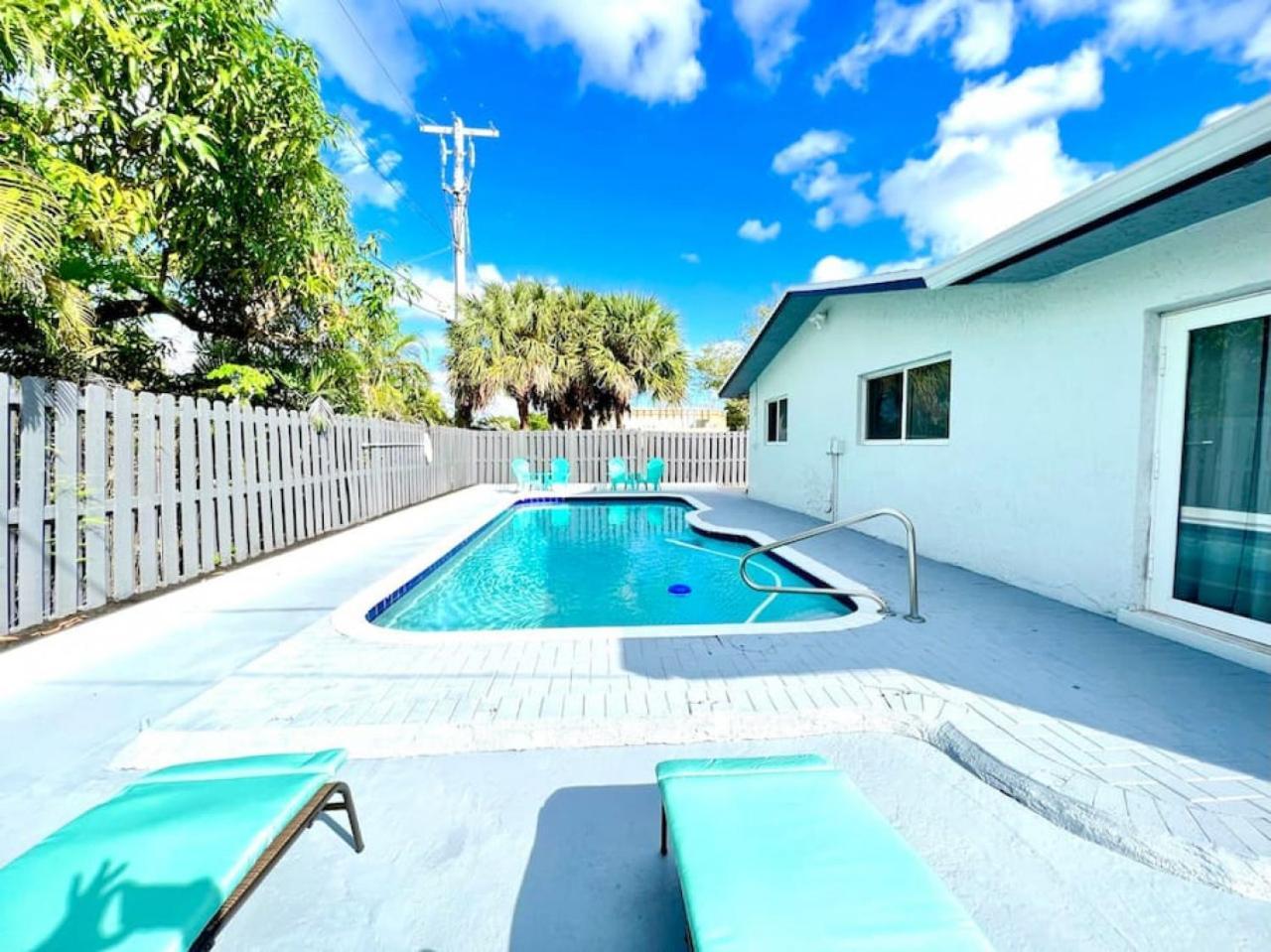 Fun Pool With Ping Pong Near Beaches And Airport *