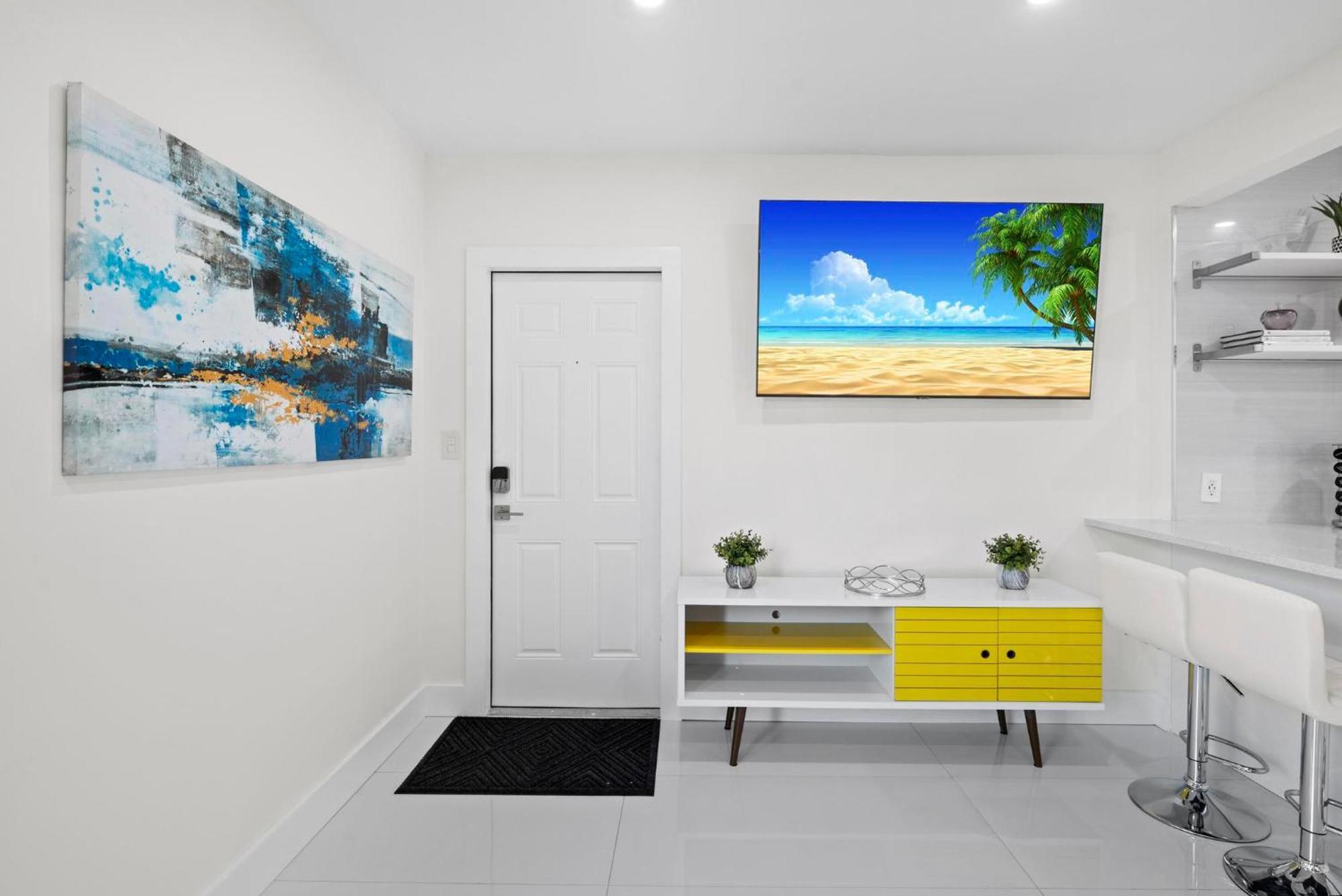 Uhost Ai - Elegant 1b Haven In Lauderdale Apartment Fort Lauderdale