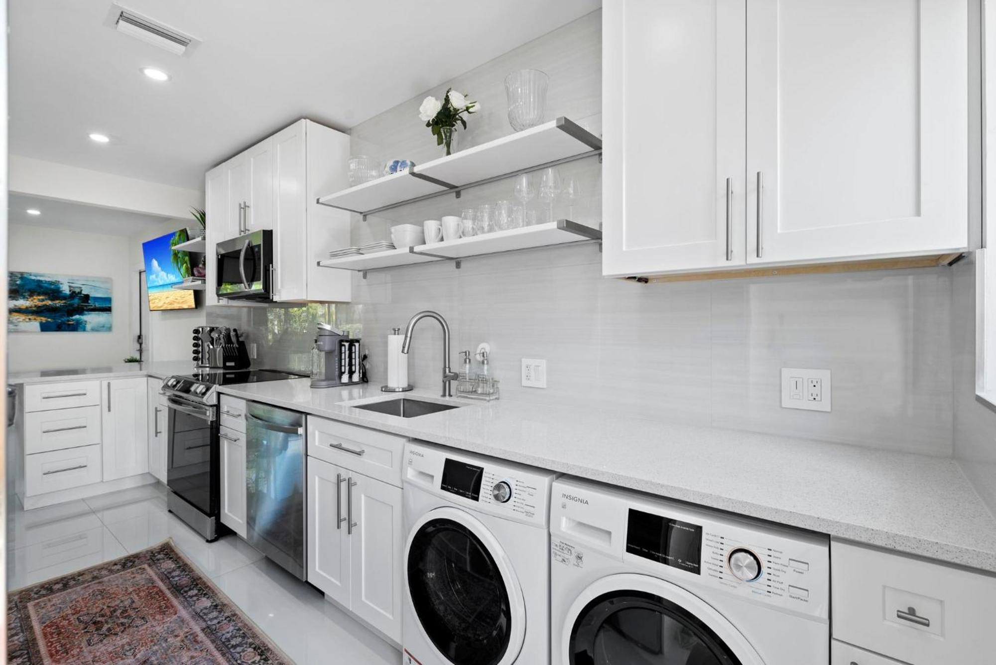 Apartment Uhost Ai - Elegant 1b Haven In Lauderdale *