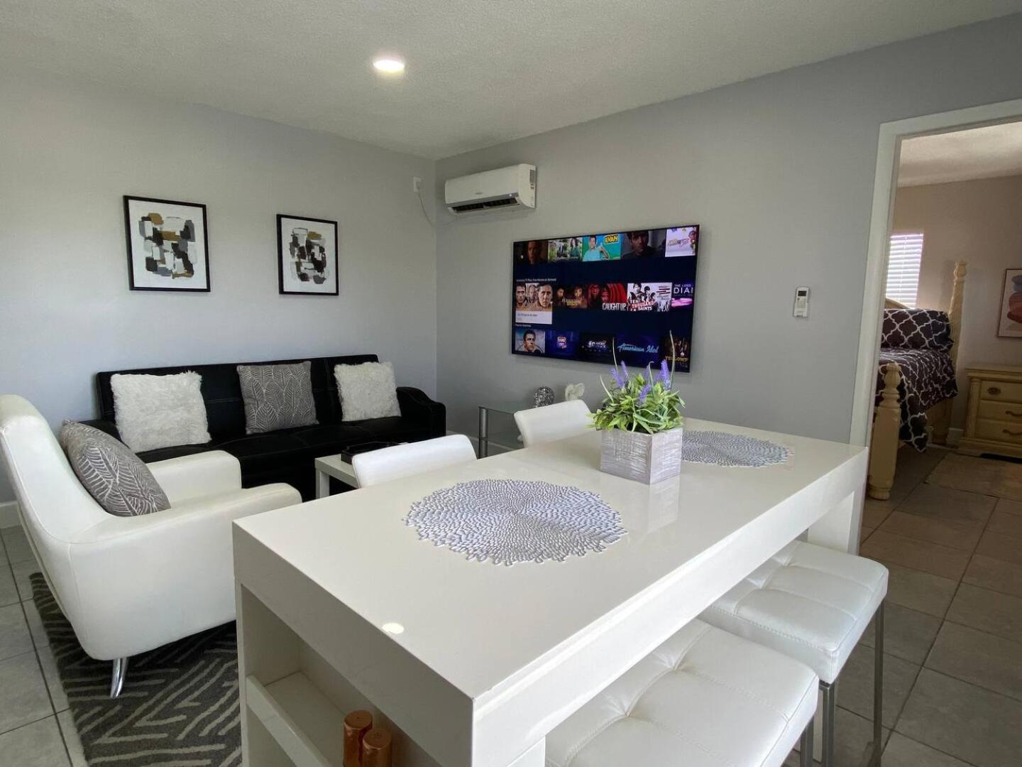 Bens Spacious Luxury Apartment