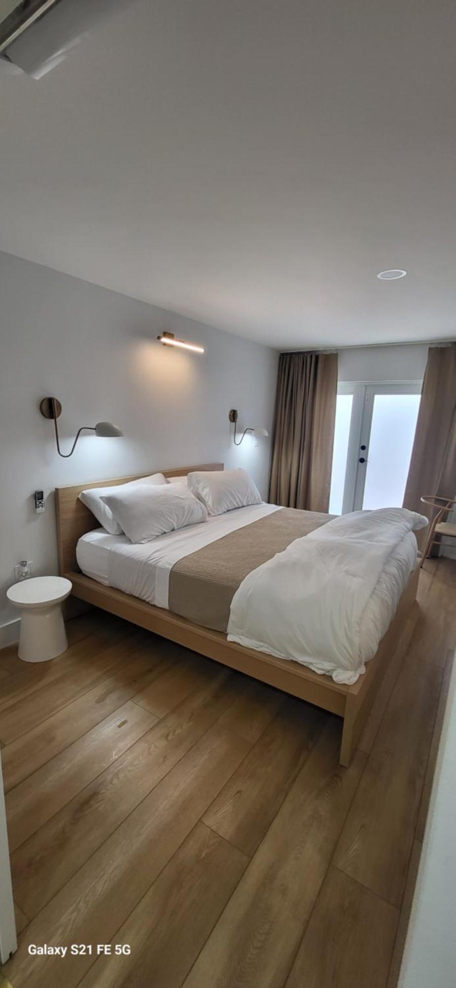 Inn Green Island