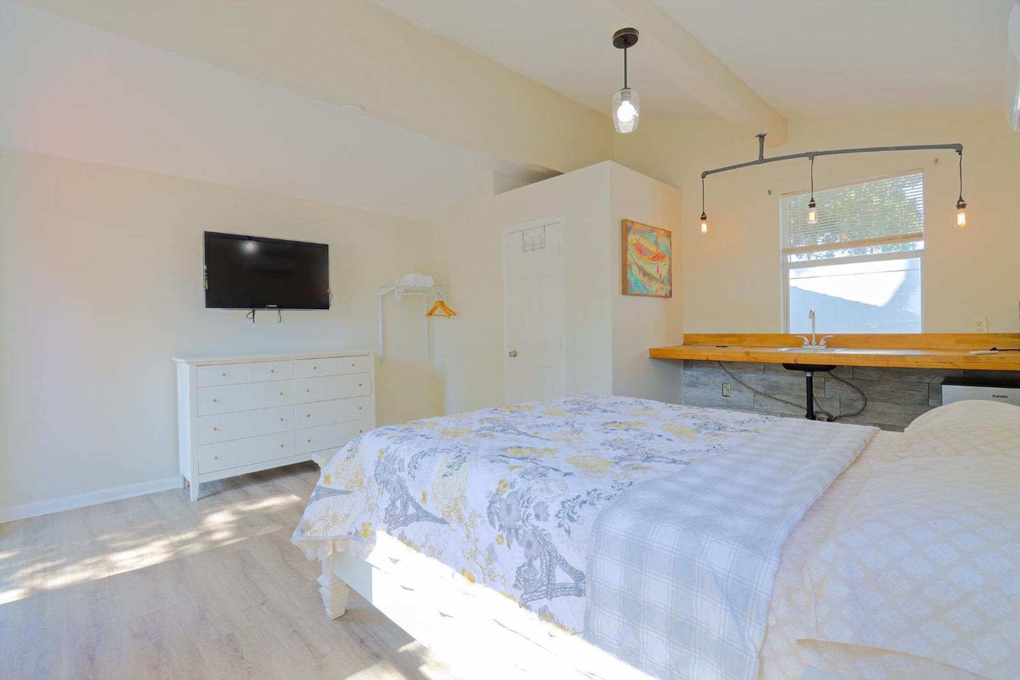 Charming With Pool Close To The Beach. Fort Lauderdale
