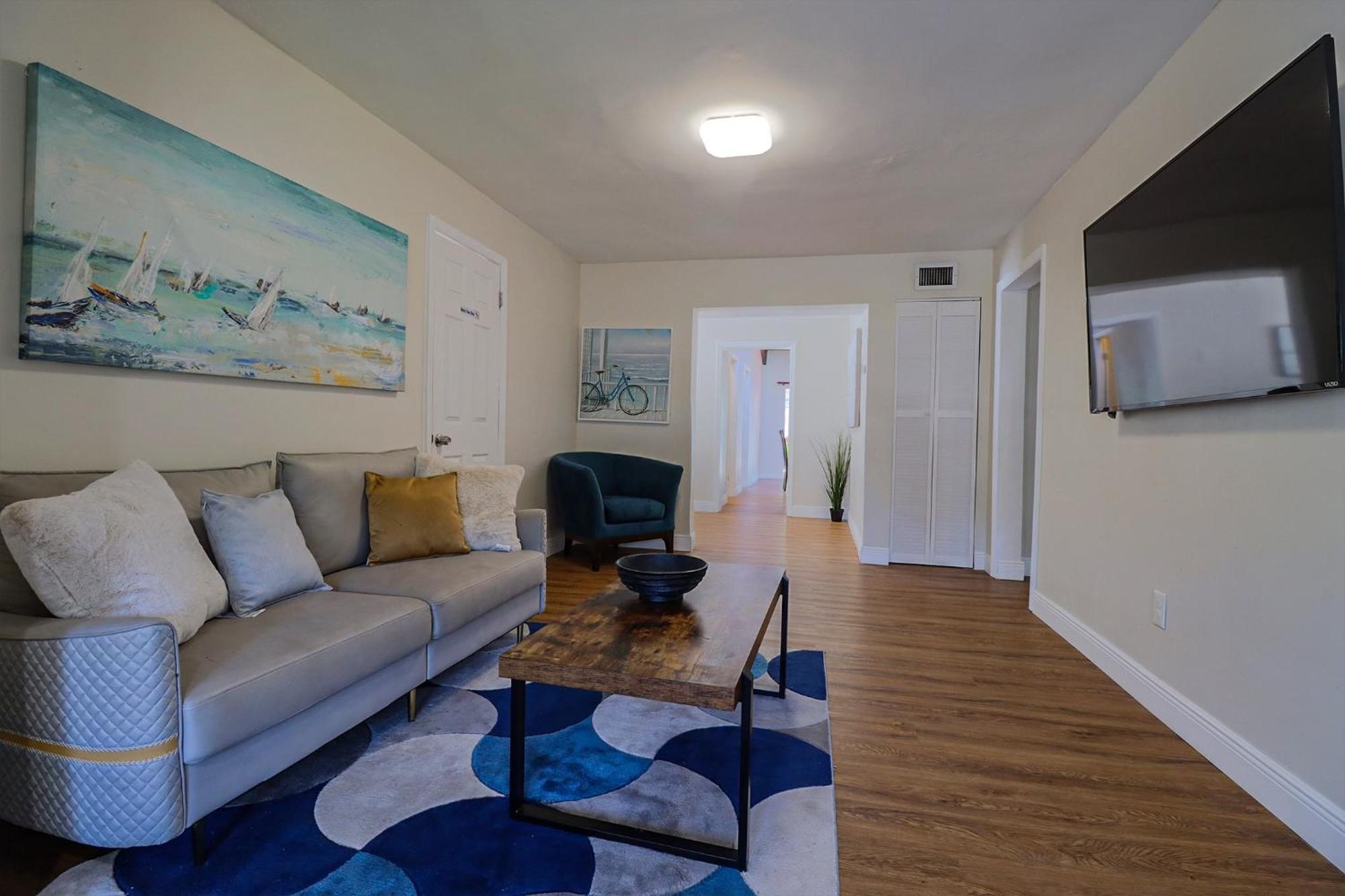 Charming With Pool Close To The Beach. Holiday home Fort Lauderdale