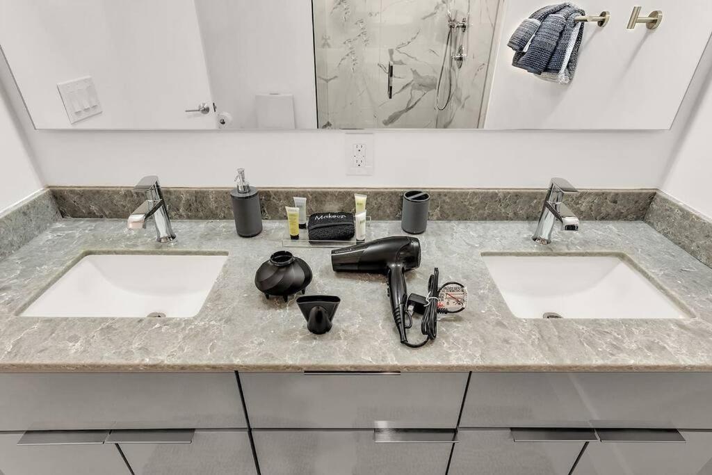 Stylish Ft Lauderdale Getaway Pool Gym Near Apartment Fort Lauderdale