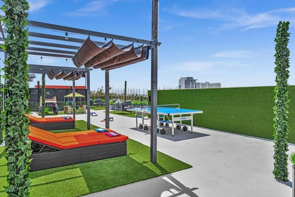Stylish Ft Lauderdale Getaway Pool Gym Near *
