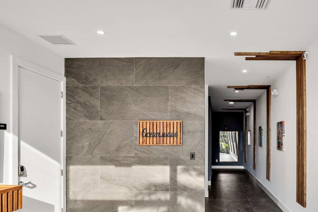 Apartment Stylish Ft Lauderdale Getaway Pool Gym Near *