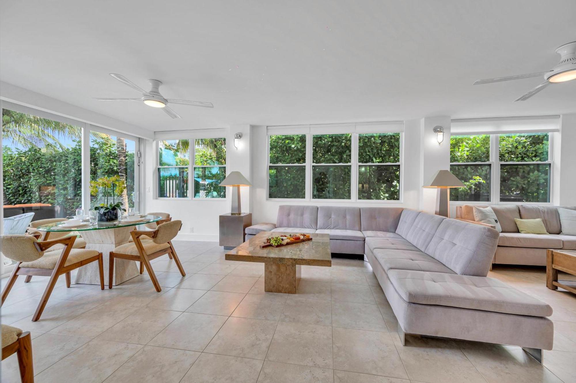 By Waterfront Key Two Apartment