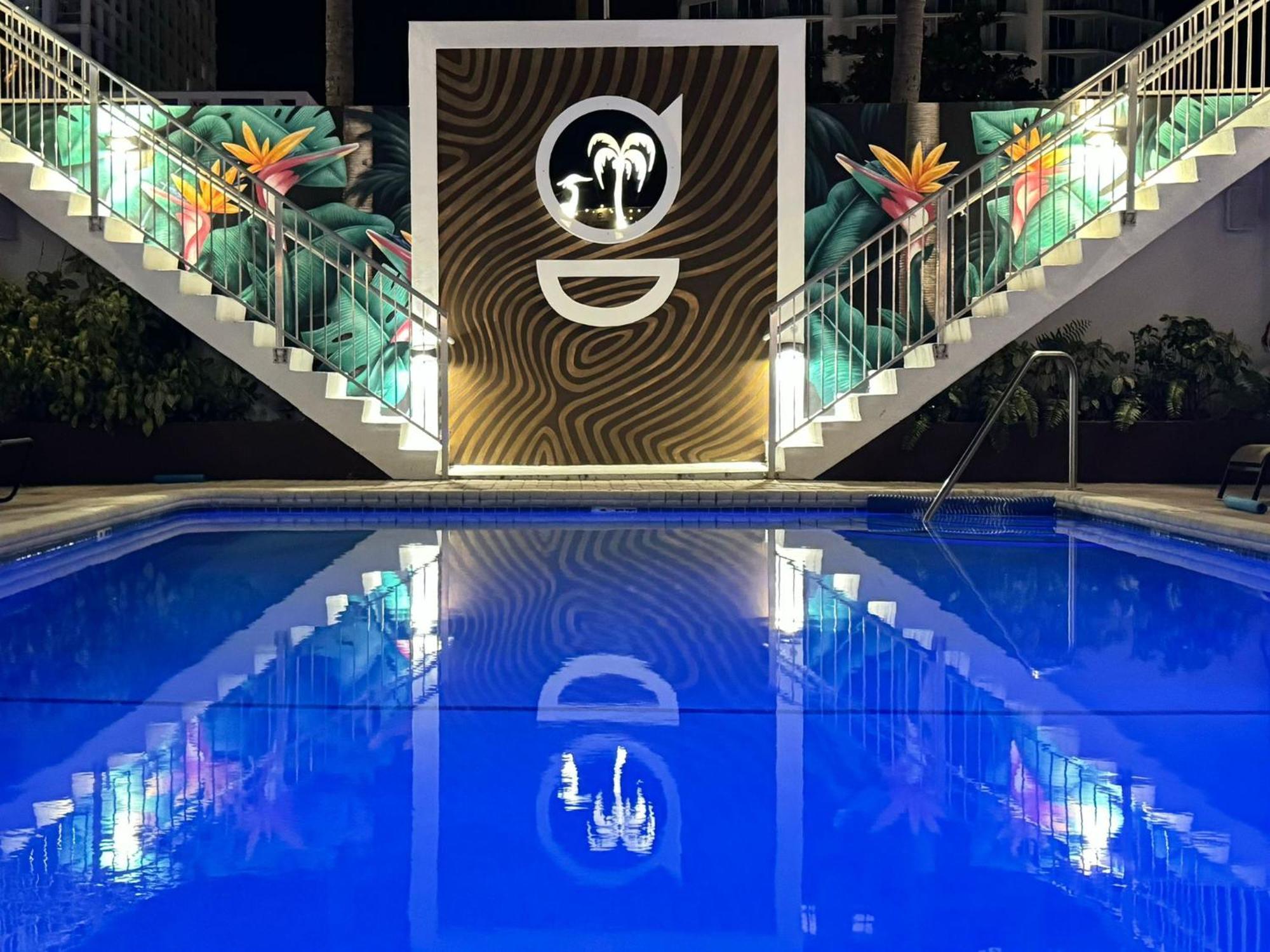 The Grand And & Worthington Male 3* Fort Lauderdale