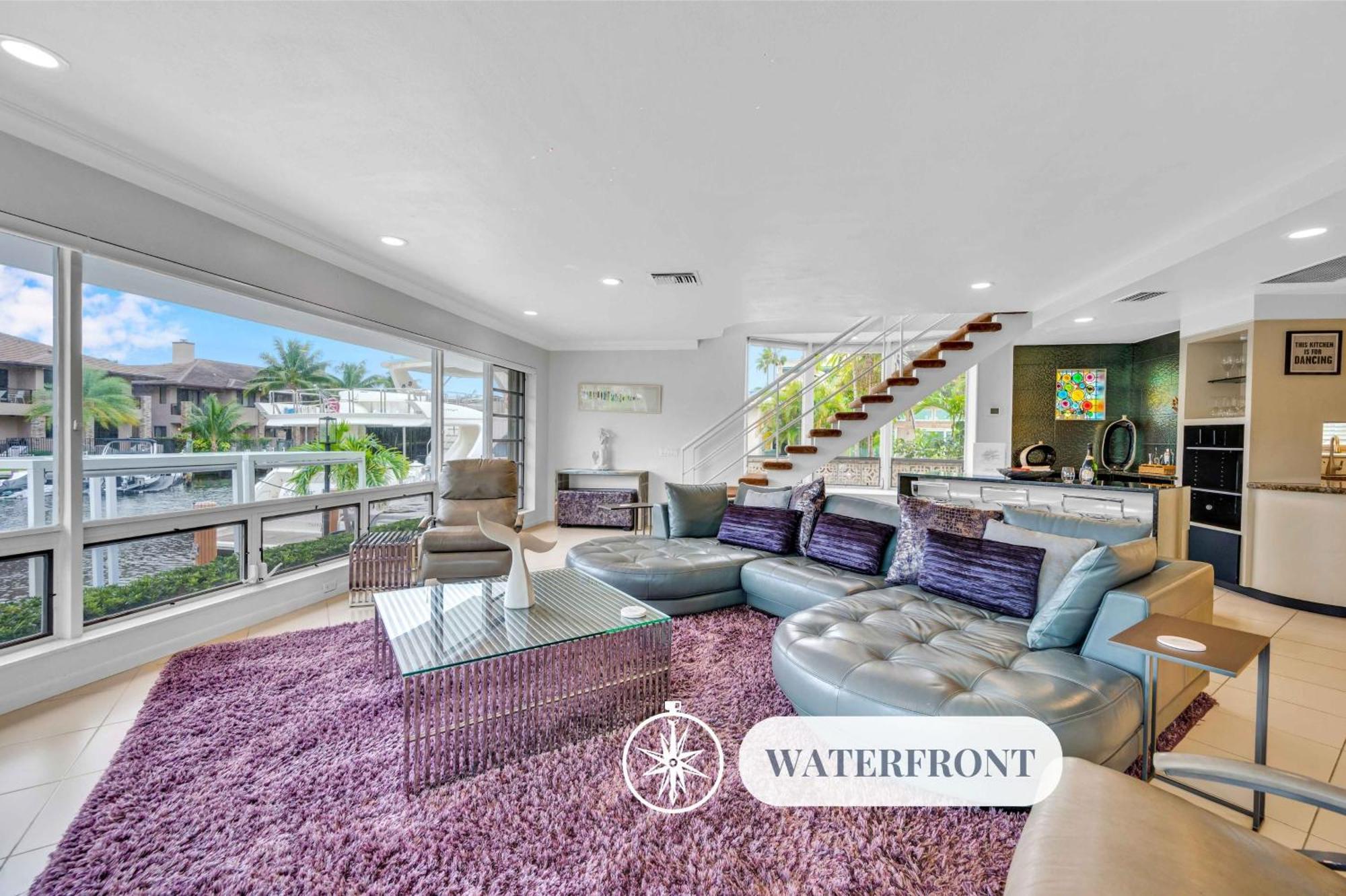 Two-floor Heated Pool Dock Access Quiet Neighborhood Saltaire One Resldences