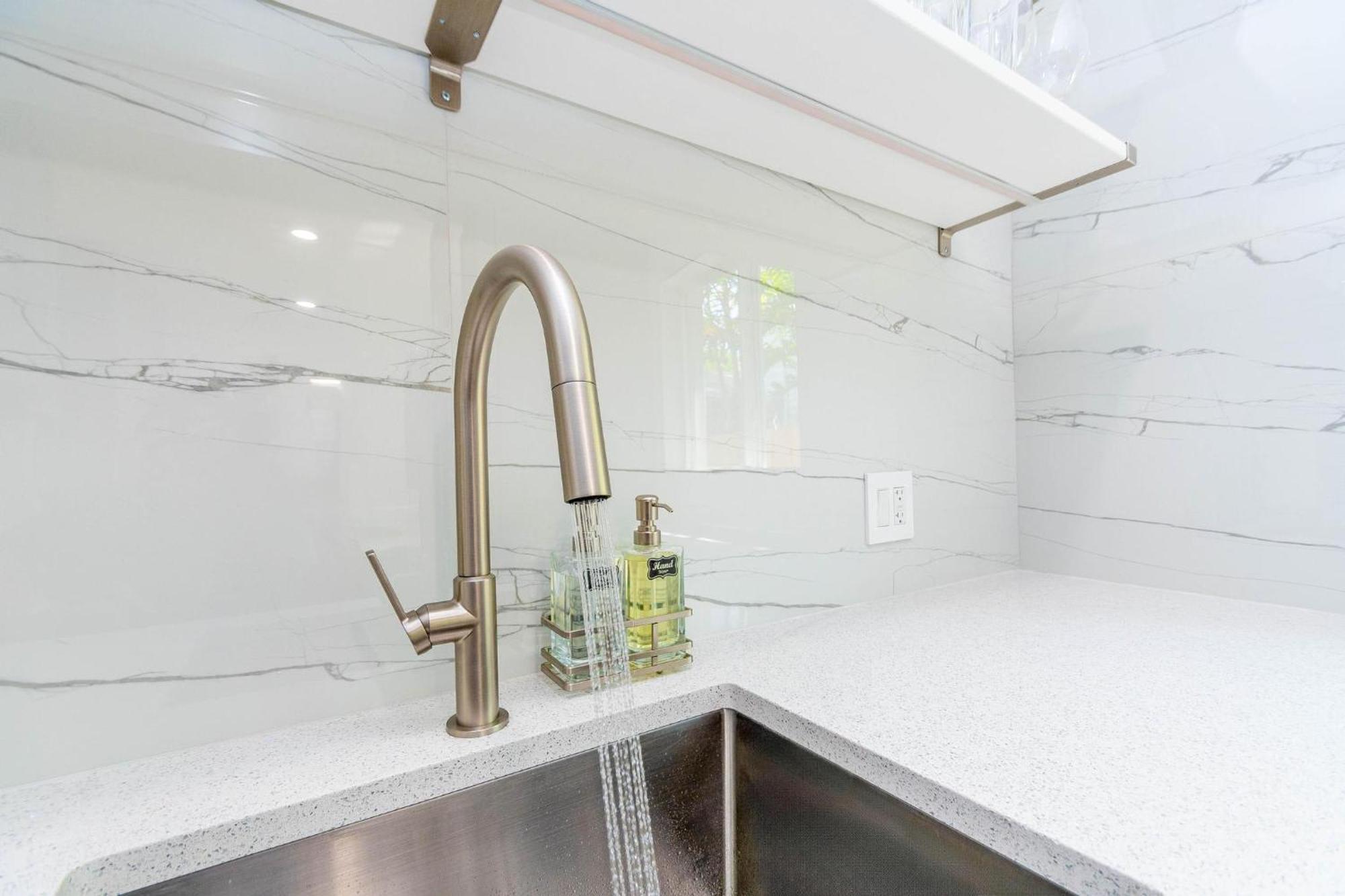 Apartment Hyperion - Remodeled 1b Oasis In Ft Lauderdale *