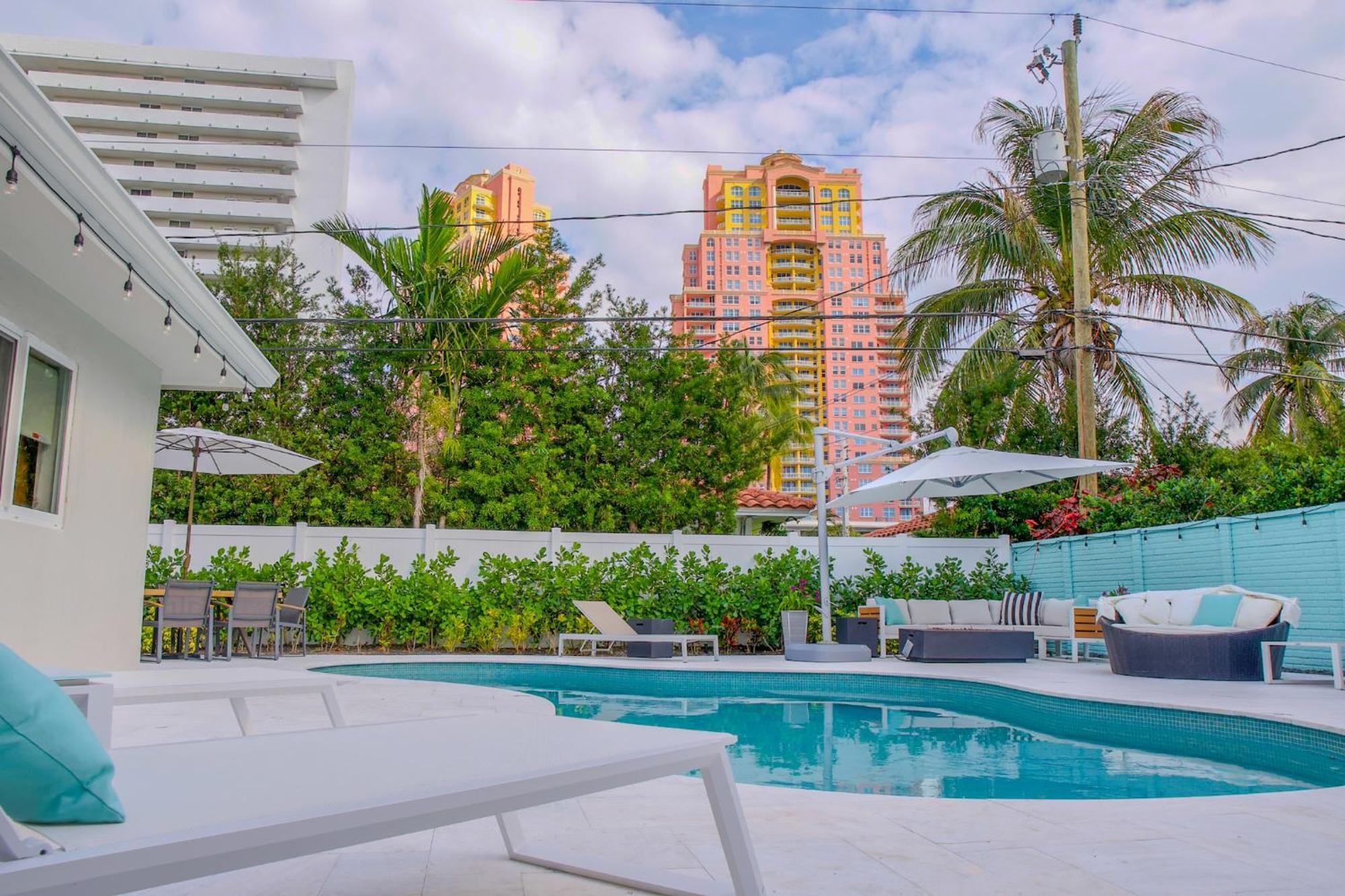 Holiday home Gorgeous Renovated Pool Villa, 3 Min Walk To Ocean, Eucalypta Fort Lauderdale