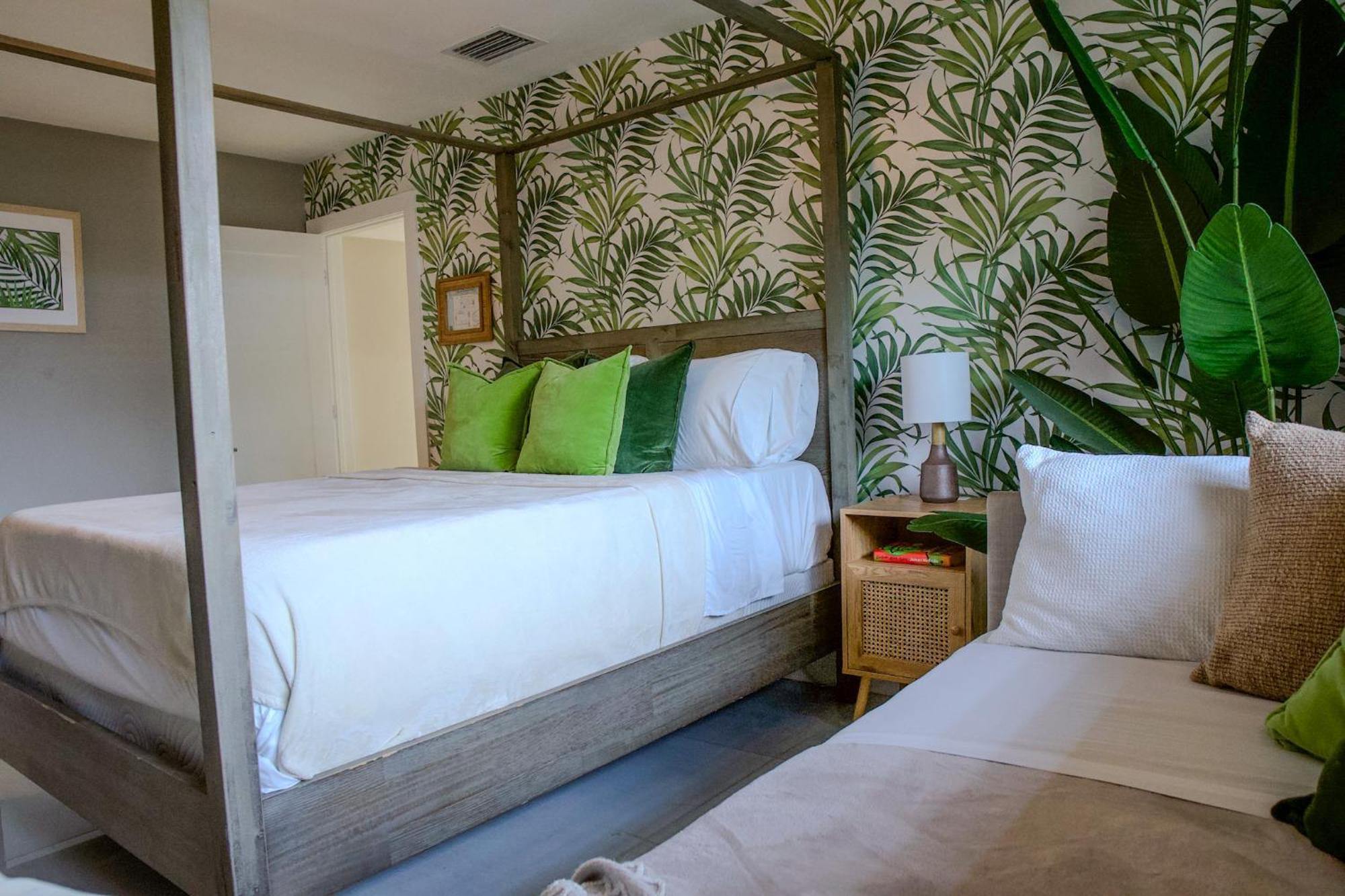 Gorgeous Renovated Pool Villa, 3 Min Walk To Ocean, Eucalypta