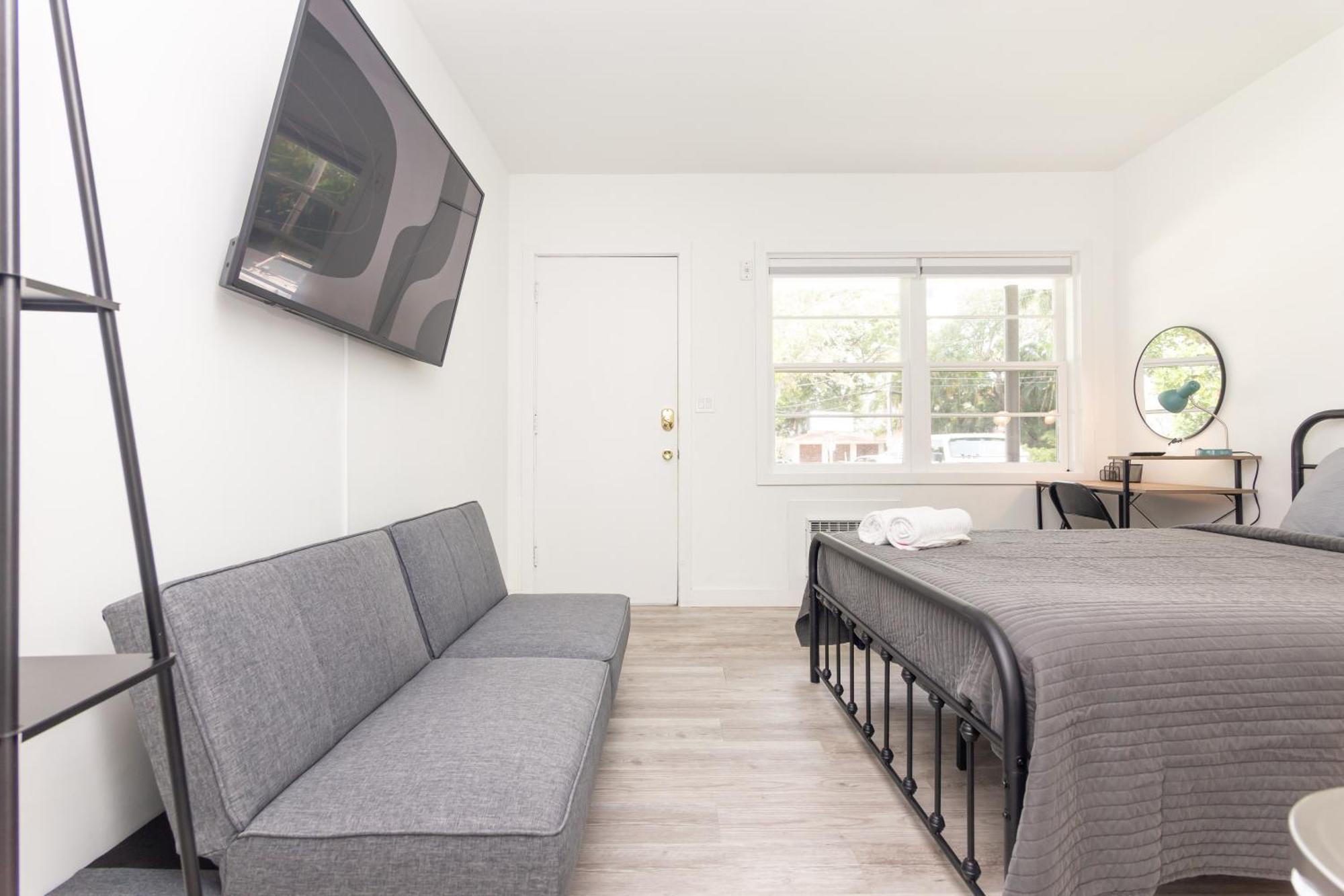 Lauderdale - 5 Minutes Walking Distance Olas *