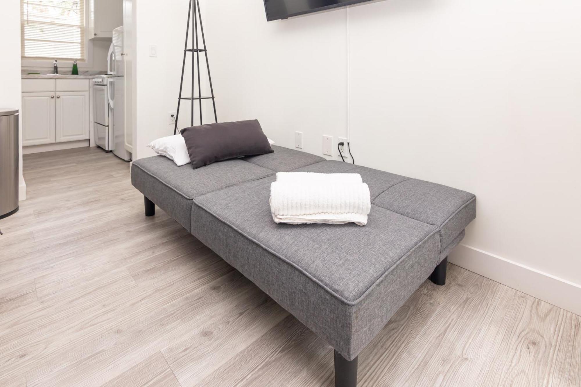 Lauderdale - 5 Minutes Walking Distance Olas Apartment *